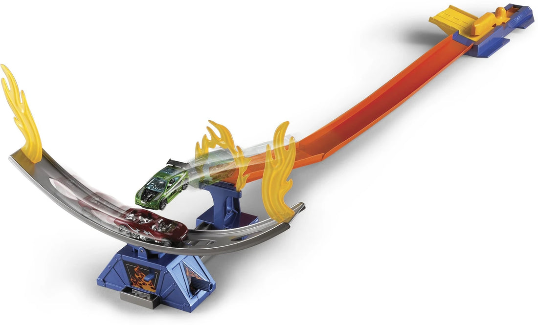 Hot Wheels Daredevil Crash Track Set | Action-Packed Stunt & Crash Racing Playset | Multicolour | Age 5+ Years